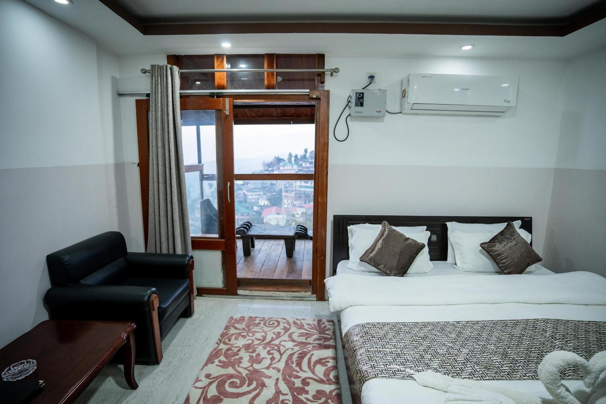 2K Hotel Kohima Exterior photo